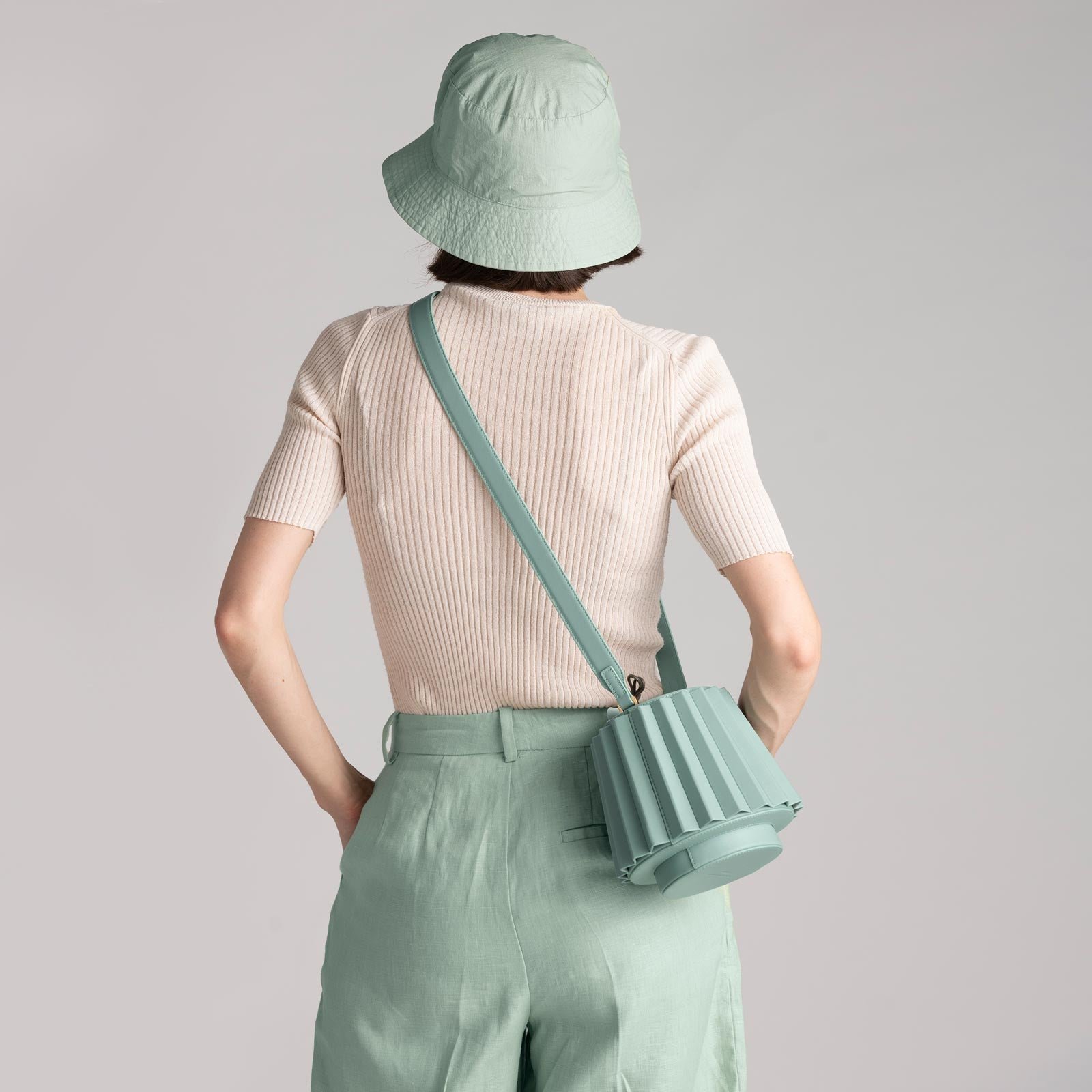 mlouye-lantern-bag-pleated-mint-l5.jpg